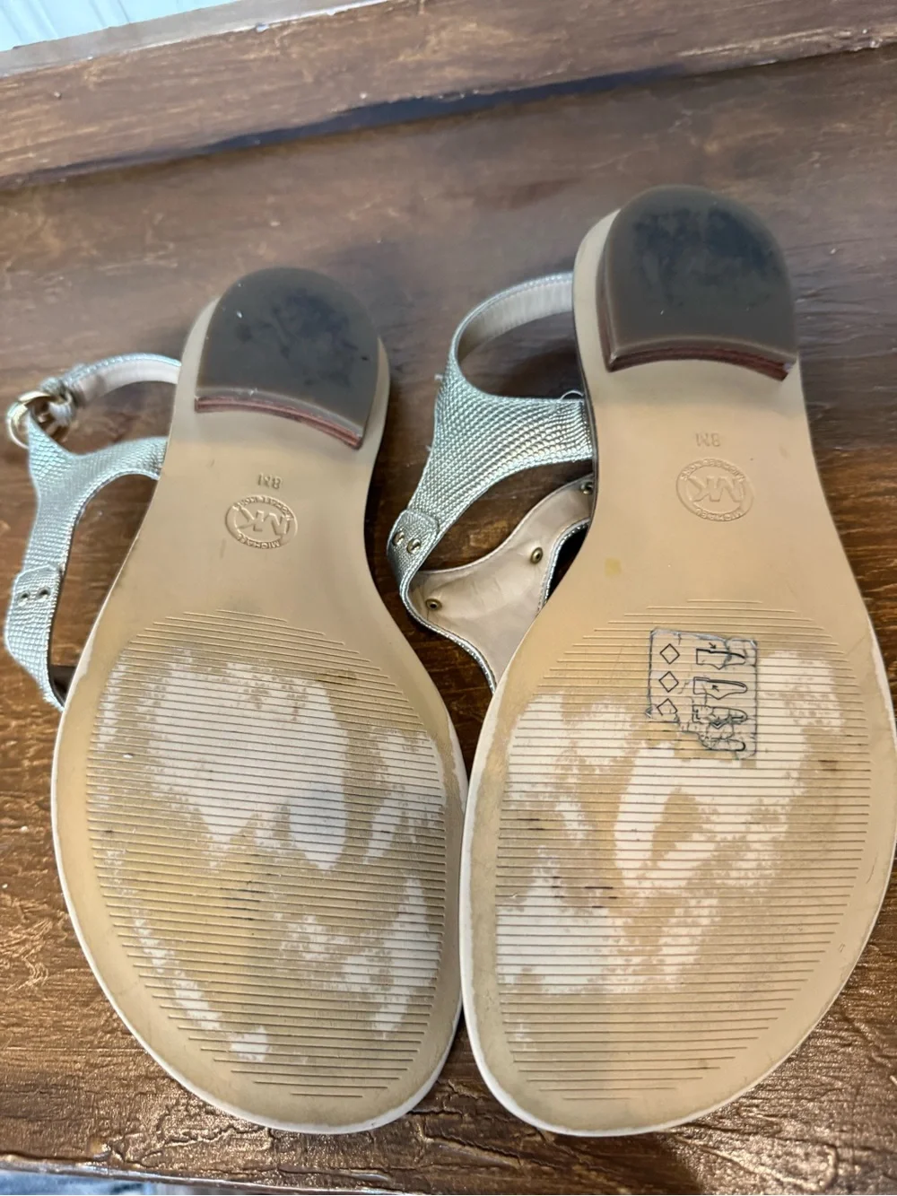 Michael Kors Metallic Gold Thong Sandals size 8